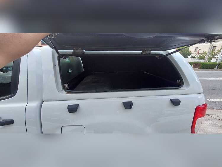 Ford Ranger DOBLE CABINA 4X4 foto 4